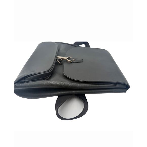 Authentic Louis Vuitton Cassier Backpack – Black Taiga Leather (Authenticated) - Picture 4 of 15